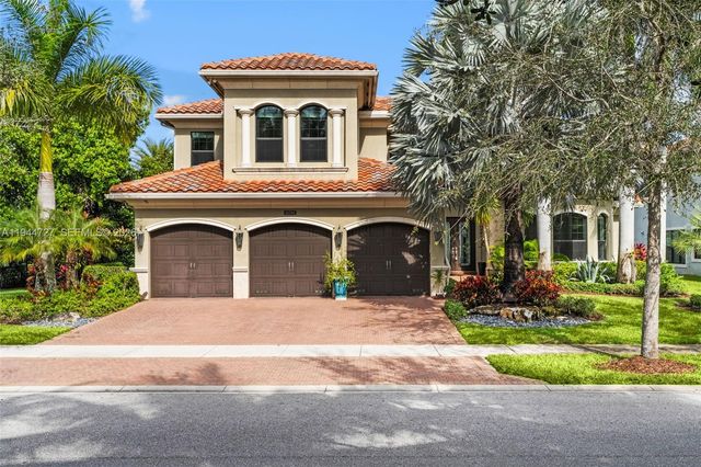 16796 Strasbourg Ln, Delray Beach, FL 33446