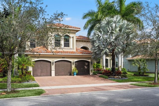 16796 Strasbourg Ln, Delray Beach, FL 33446