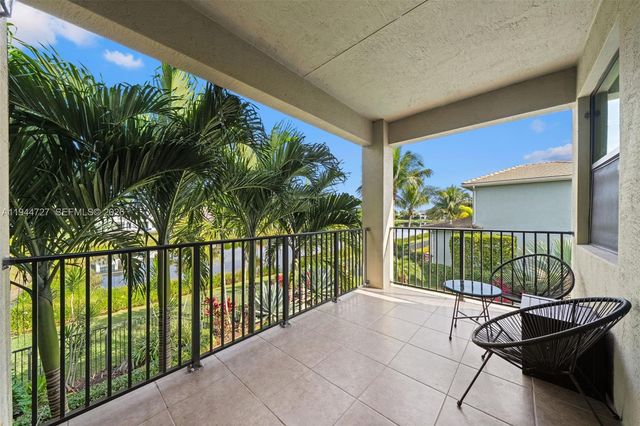 16796 Strasbourg Ln, Delray Beach, FL 33446