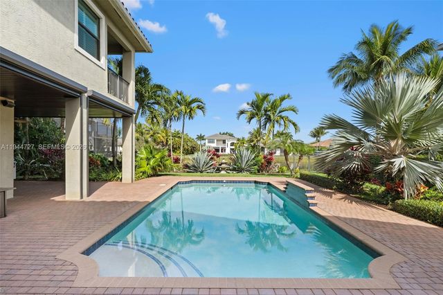 16796 Strasbourg Ln, Delray Beach, FL 33446
