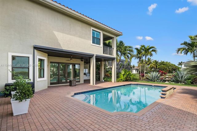 16796 Strasbourg Ln, Delray Beach, FL 33446