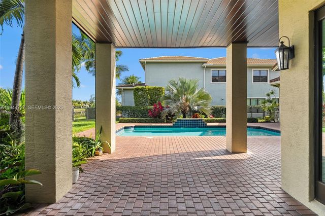 16796 Strasbourg Ln, Delray Beach, FL 33446