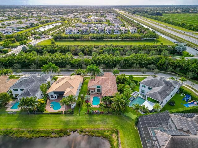 16796 Strasbourg Ln, Delray Beach, FL 33446