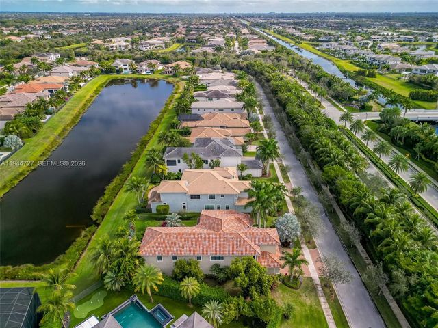 16796 Strasbourg Ln, Delray Beach, FL 33446