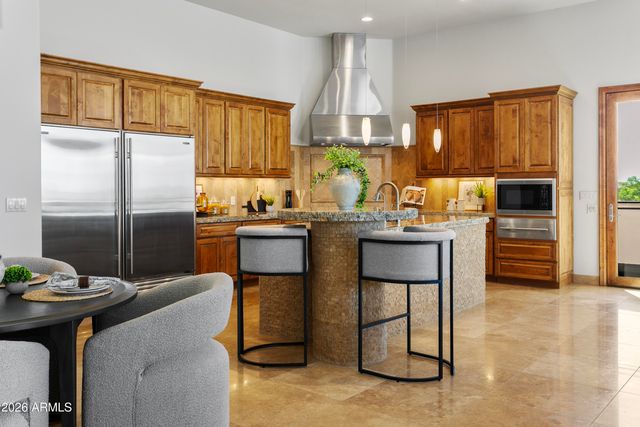 11376 E DREYFUS Avenue, Scottsdale, AZ 85259