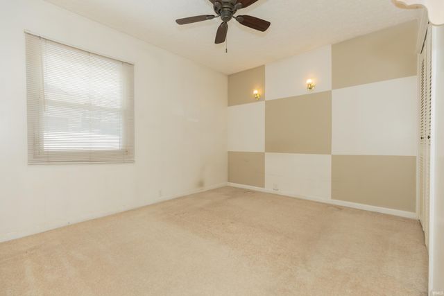 416 Hanover Road, Evansville, IN 47710