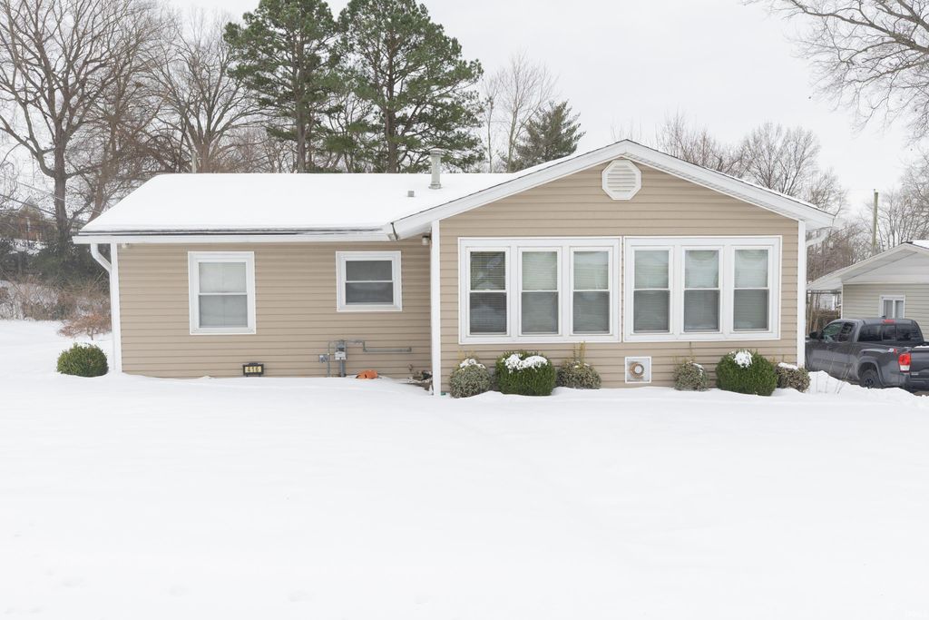 416 Hanover Road, Evansville, IN 47710