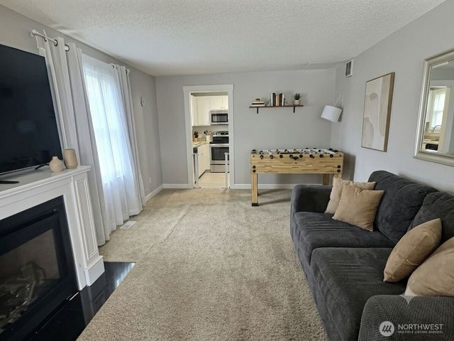 238 S French Avenue, Arlington, WA 98223