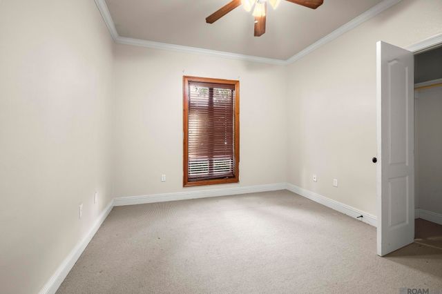 2058 Pointe South Dr, Zachary, LA 70791