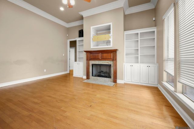 2058 Pointe South Dr, Zachary, LA 70791