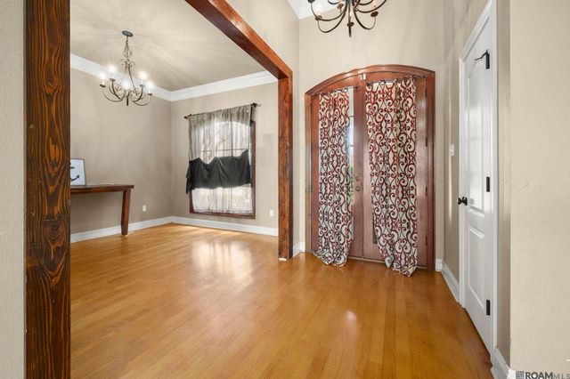 2058 Pointe South Dr, Zachary, LA 70791