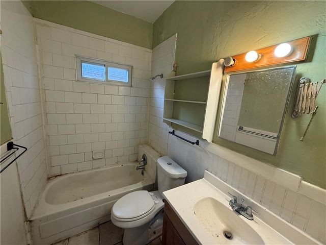 1912 FEDERAL Avenue, Kansas City, KS 66103