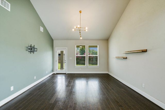 5826 Aviano RD, Round Rock, TX 78665