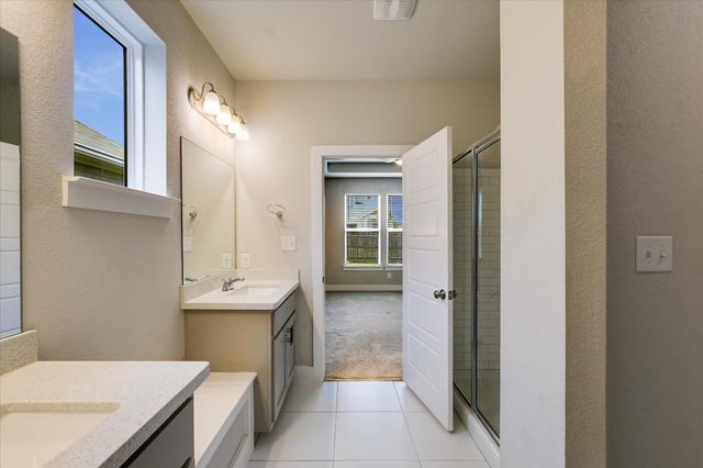 5826 Aviano RD, Round Rock, TX 78665