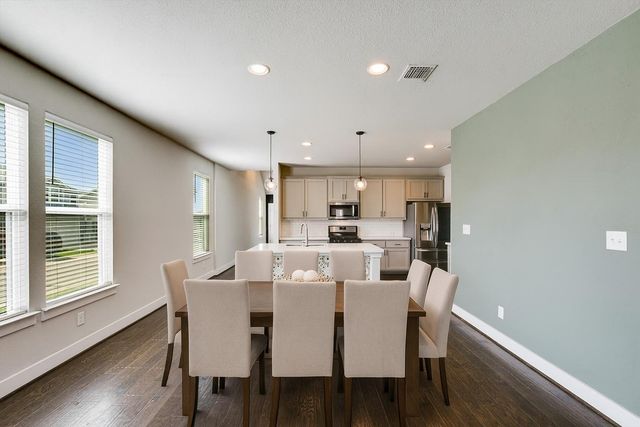 5826 Aviano RD, Round Rock, TX 78665