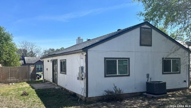 8719 PORT OF CALL DR, San Antonio, TX 78242