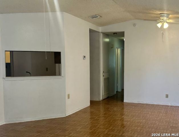 8719 PORT OF CALL DR, San Antonio, TX 78242