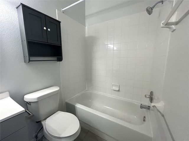 2320 LAKE WOODBERRY CIRCLE, Brandon, FL 33510