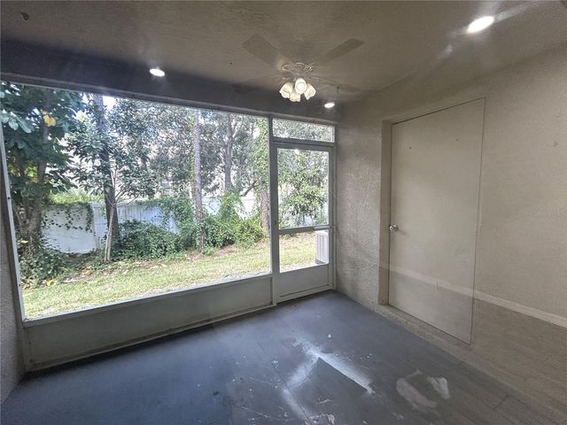 2320 LAKE WOODBERRY CIRCLE, Brandon, FL 33510