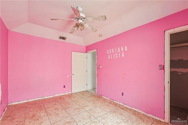 2811 N Edison Road, Edinburg, TX 78541