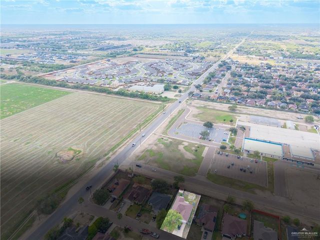 2811 N Edison Road, Edinburg, TX 78541