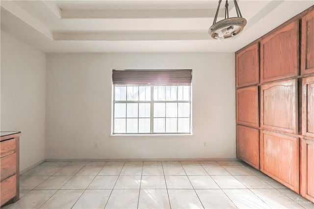 2811 N Edison Road, Edinburg, TX 78541