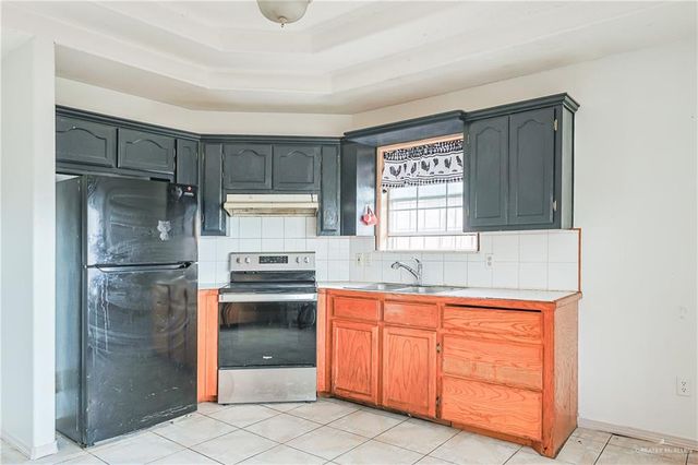 2811 N Edison Road, Edinburg, TX 78541