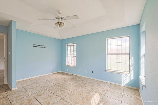 2811 N Edison Road, Edinburg, TX 78541