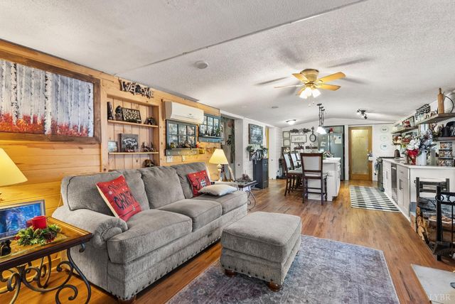 307 Brook Lane, Concord, VA 24538