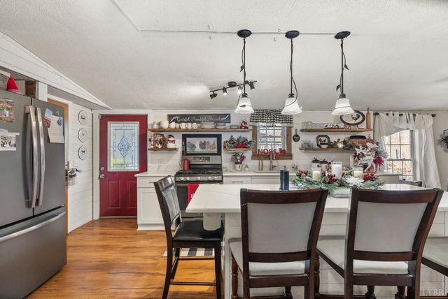 307 Brook Lane, Concord, VA 24538