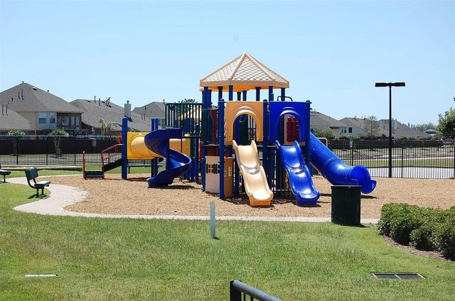 16419 Redcrest Drive, Houston, TX 77095