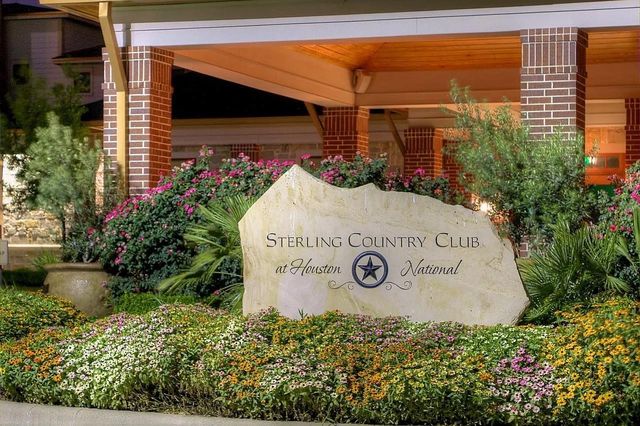 16419 Redcrest Drive, Houston, TX 77095