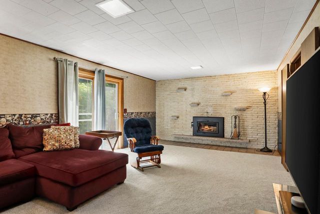 1309 Kuhle Drive, Sun Prairie, WI 53590