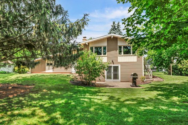 1309 Kuhle Drive, Sun Prairie, WI 53590