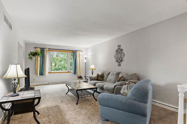 1309 Kuhle Drive, Sun Prairie, WI 53590