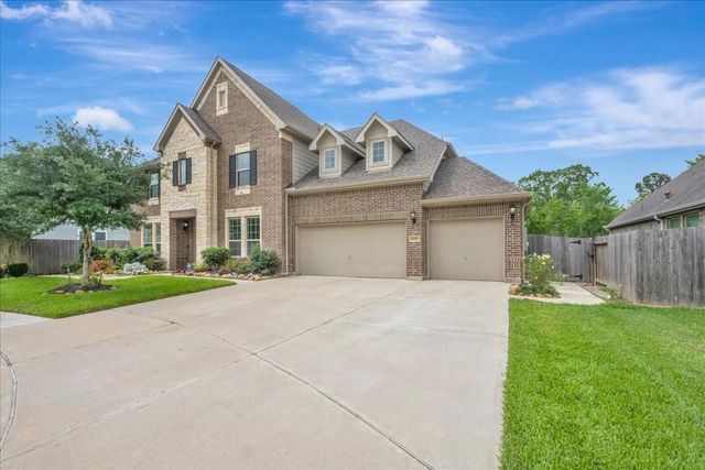 8033 Serenity Drive, Pearland, TX 77584
