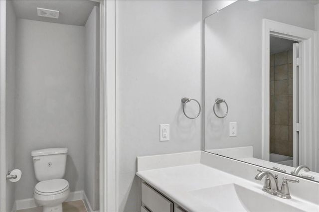 8033 Serenity Drive, Pearland, TX 77584