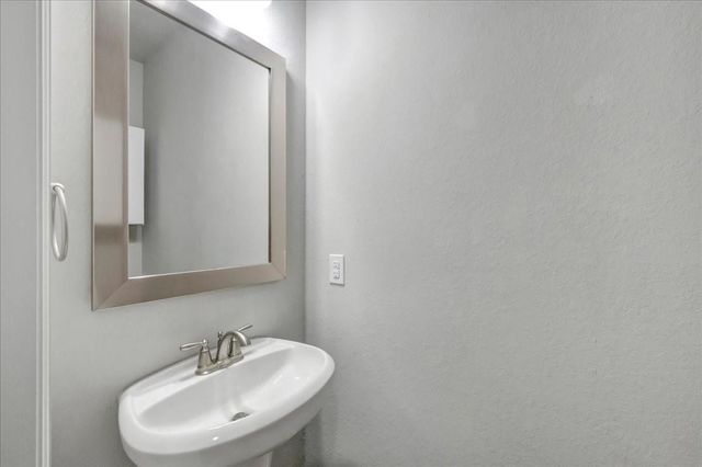 8033 Serenity Drive, Pearland, TX 77584