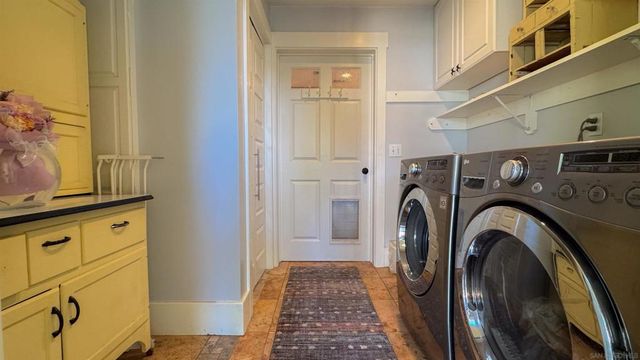 210 E 6th Ave, Escondido, CA 92025