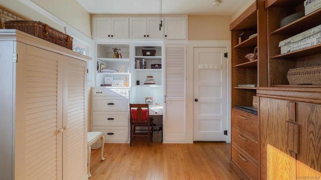 210 E 6th Ave, Escondido, CA 92025