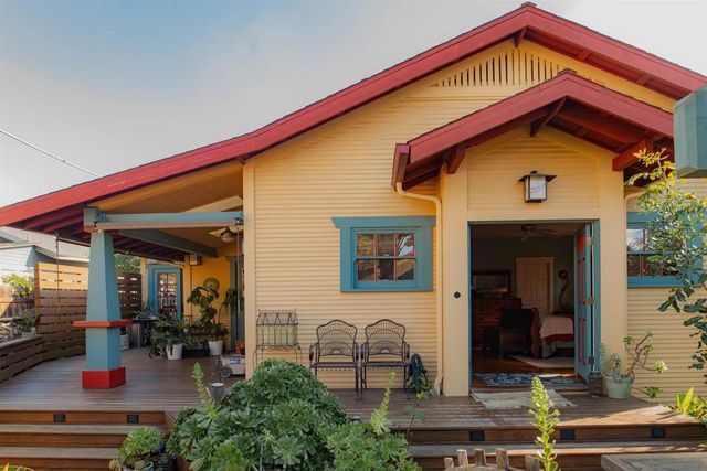 210 E 6th Ave, Escondido, CA 92025