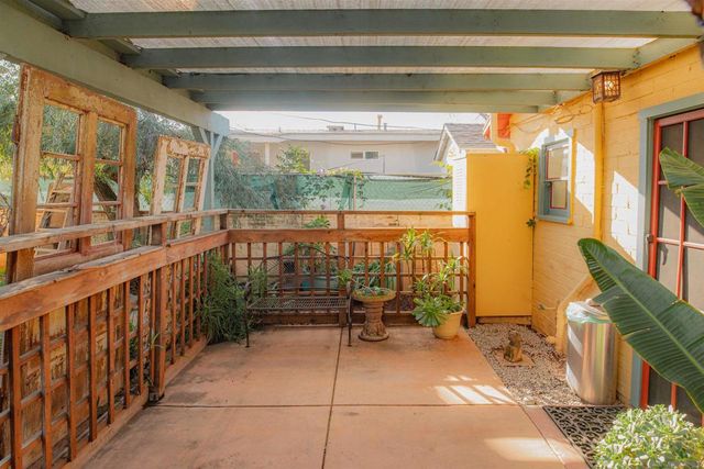 210 E 6th Ave, Escondido, CA 92025