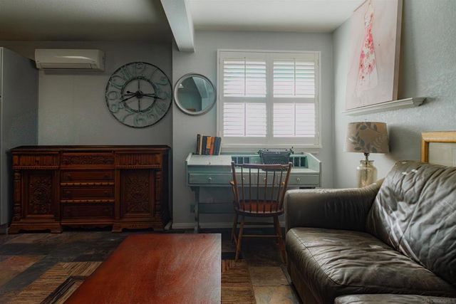 210 E 6th Ave, Escondido, CA 92025