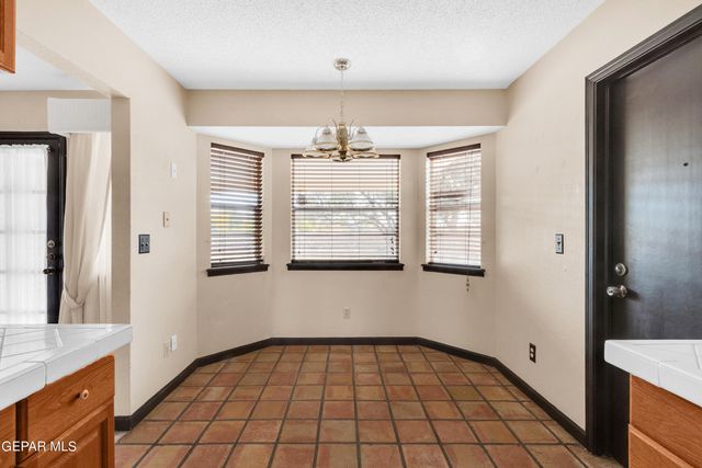 6628 Camino Fuente Drive, El Paso, TX 79912