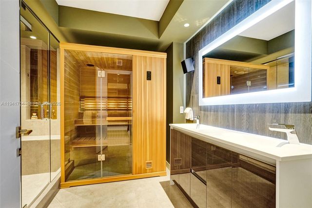 1800 S Ocean Dr 4403, Hallandale Beach, FL 33009