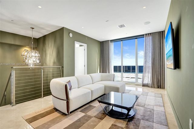 1800 S Ocean Dr 4403, Hallandale Beach, FL 33009