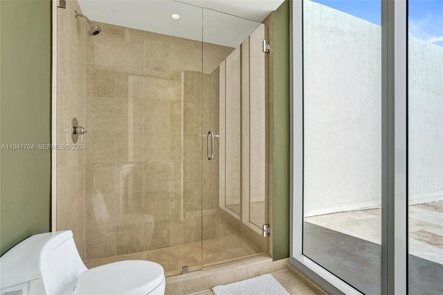 1800 S Ocean Dr 4403, Hallandale Beach, FL 33009