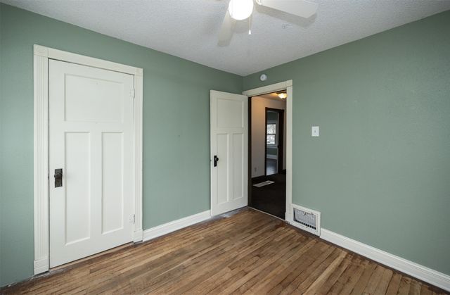 4015 University Avenue, Des Moines, IA 50311