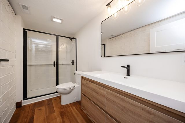 4015 University Avenue, Des Moines, IA 50311