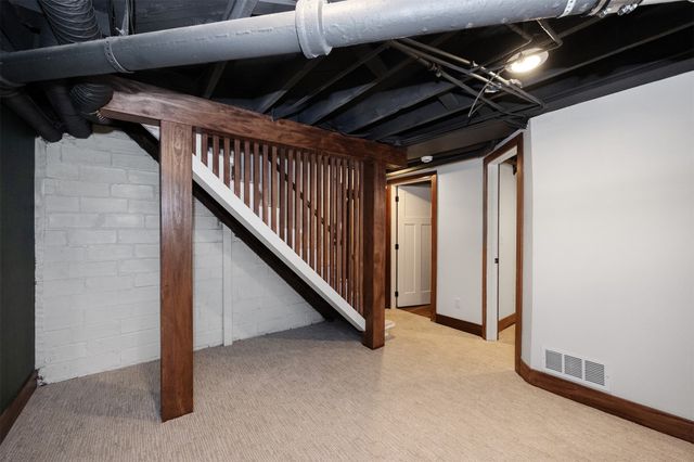 4015 University Avenue, Des Moines, IA 50311